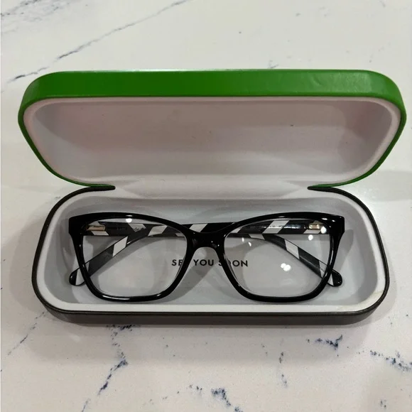Kate Spade Stylish Black Reading Glasses with Case - Picture 1 of 8